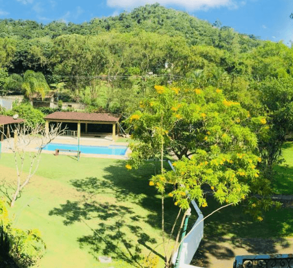 Espaço para eventos, festas infantis e celebrações em Niterói! Sitio com piscina e área verde para festas infantis eventos e confraternizações!